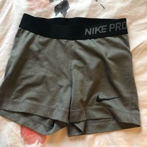 Nike Pros- Gray, Women’s XS